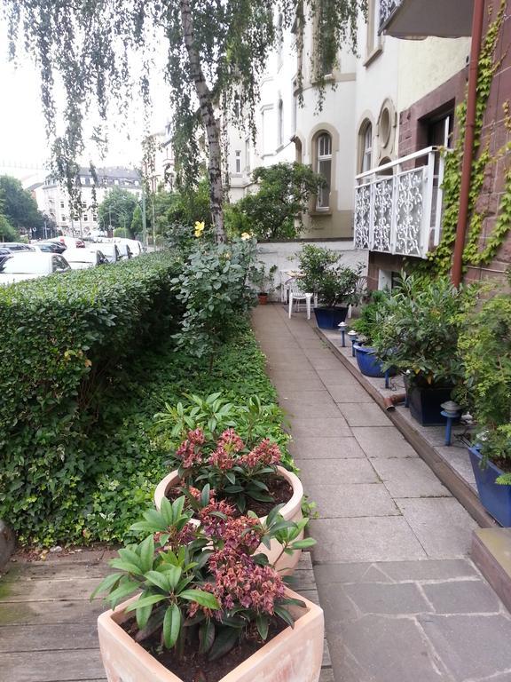 Hotelgarni Frankfurt Fráncfort del Meno Habitación foto